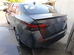 نيسان فيرسا